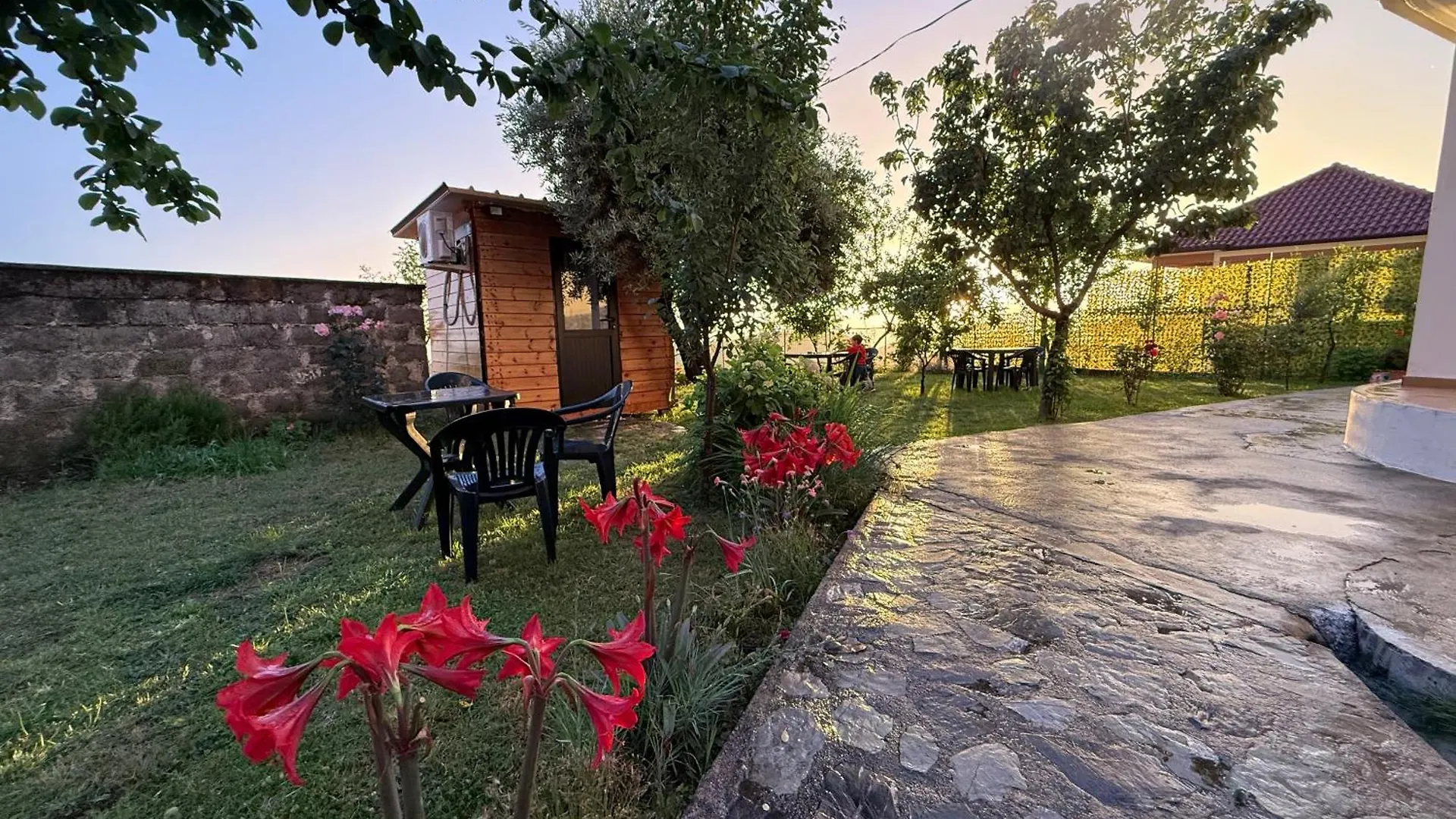 Meti Guest House Krujë 0*,  Albania